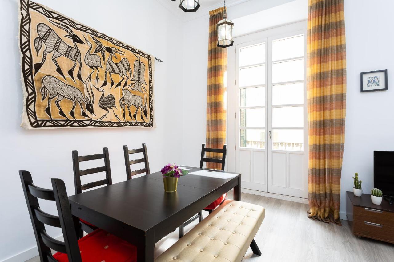 Julieta Historical Apartment By AlohaMálaga Eksteriør billede